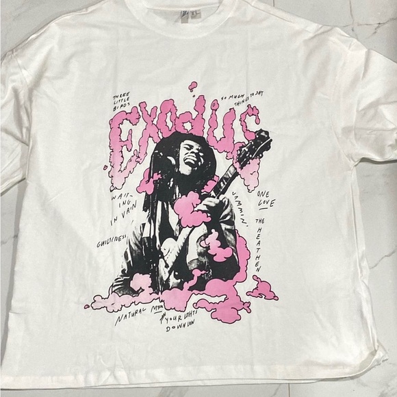 H&M oversized tshirt - Picture 3 of 4